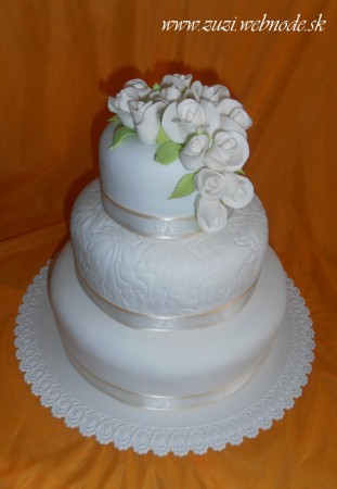 Svadobná s maslovou stuhou